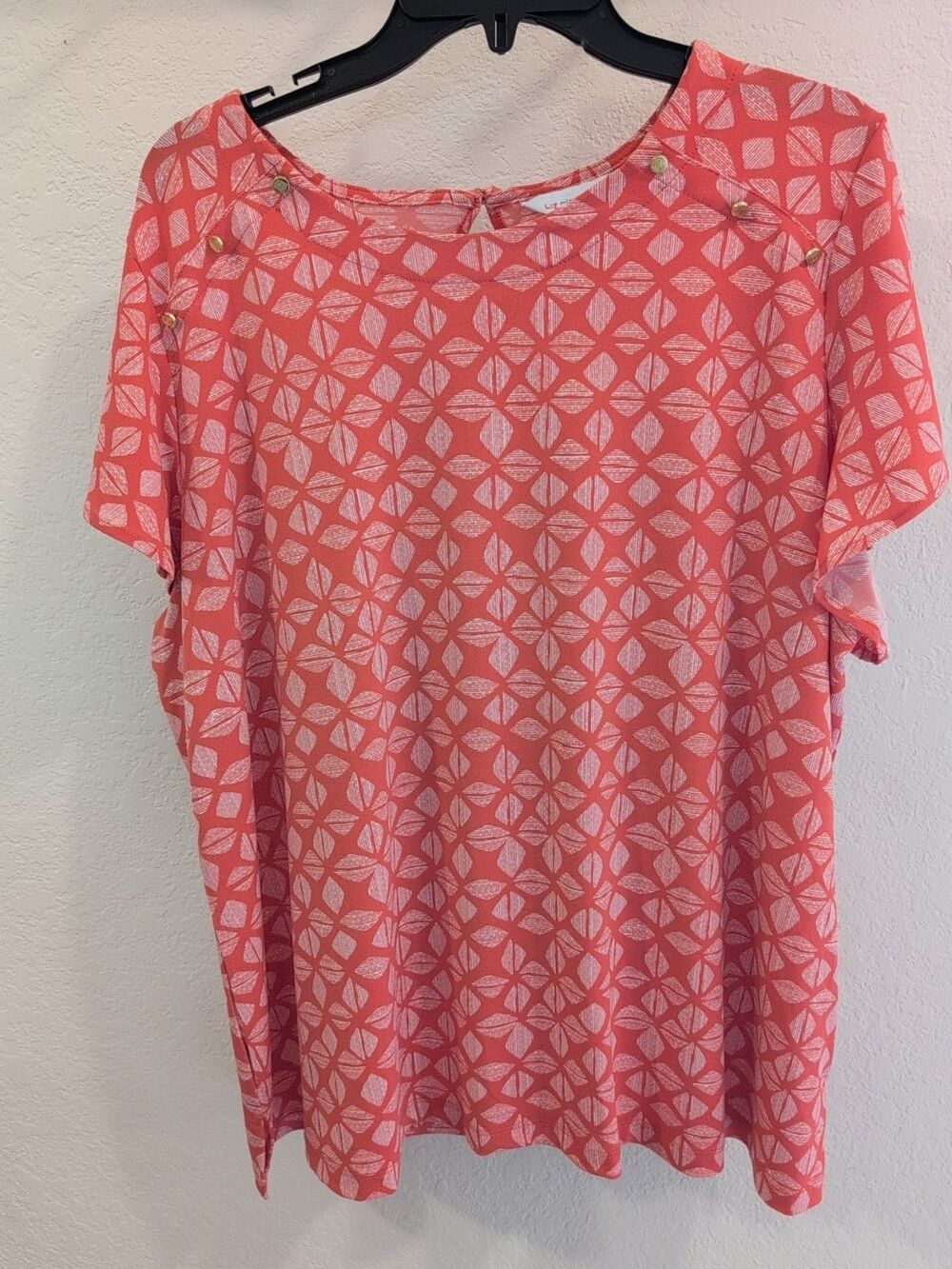 Women's liz claiborne Short Sleeve Blouse